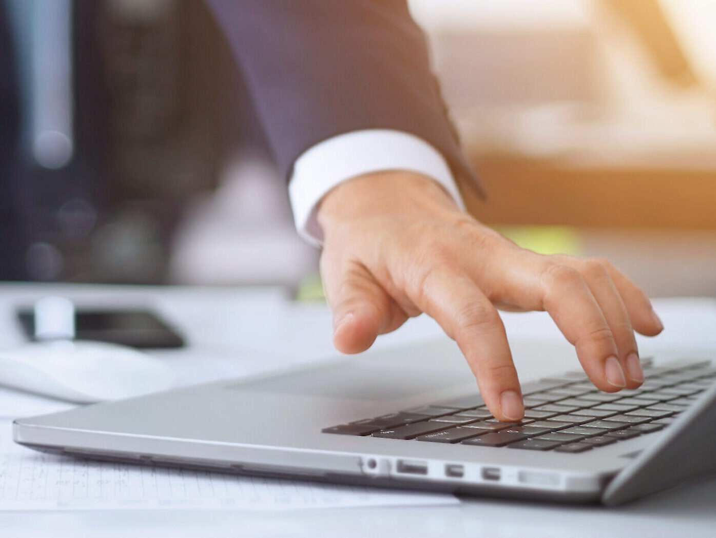 shutterstock 757964914 Urheber PopTika scaled e1770043486409