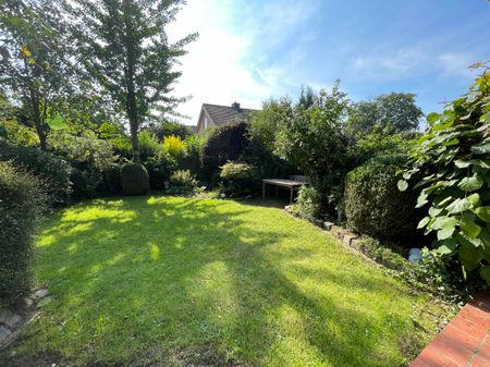 Garten eingewachsen